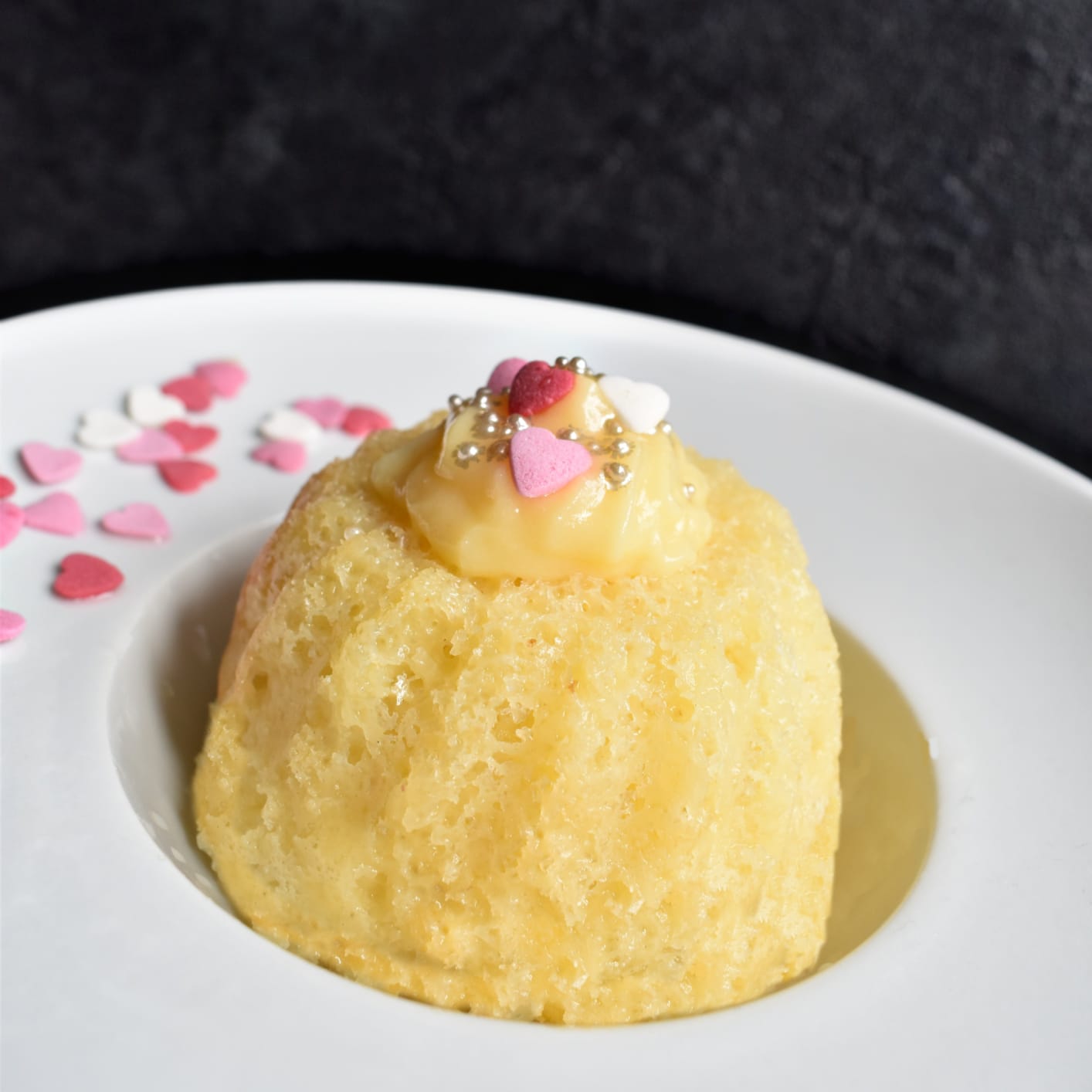 BABÀ AL LIQUORE STREGA CON CREMA