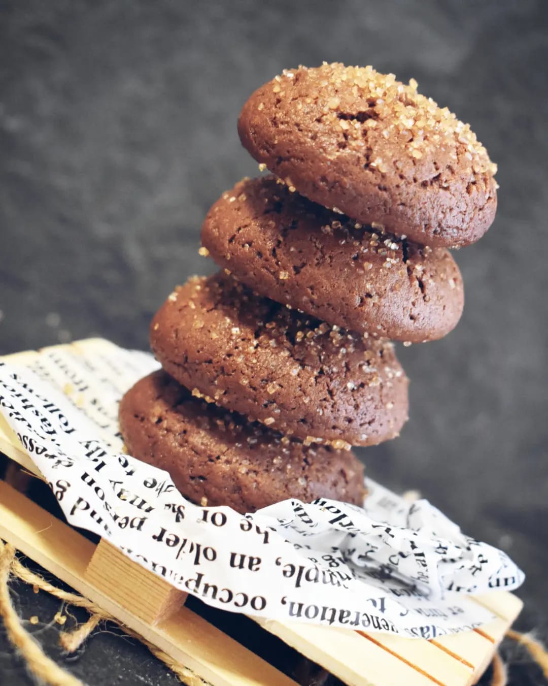 BISCOTTI AL CIOCCOLATO CON ALBUMI