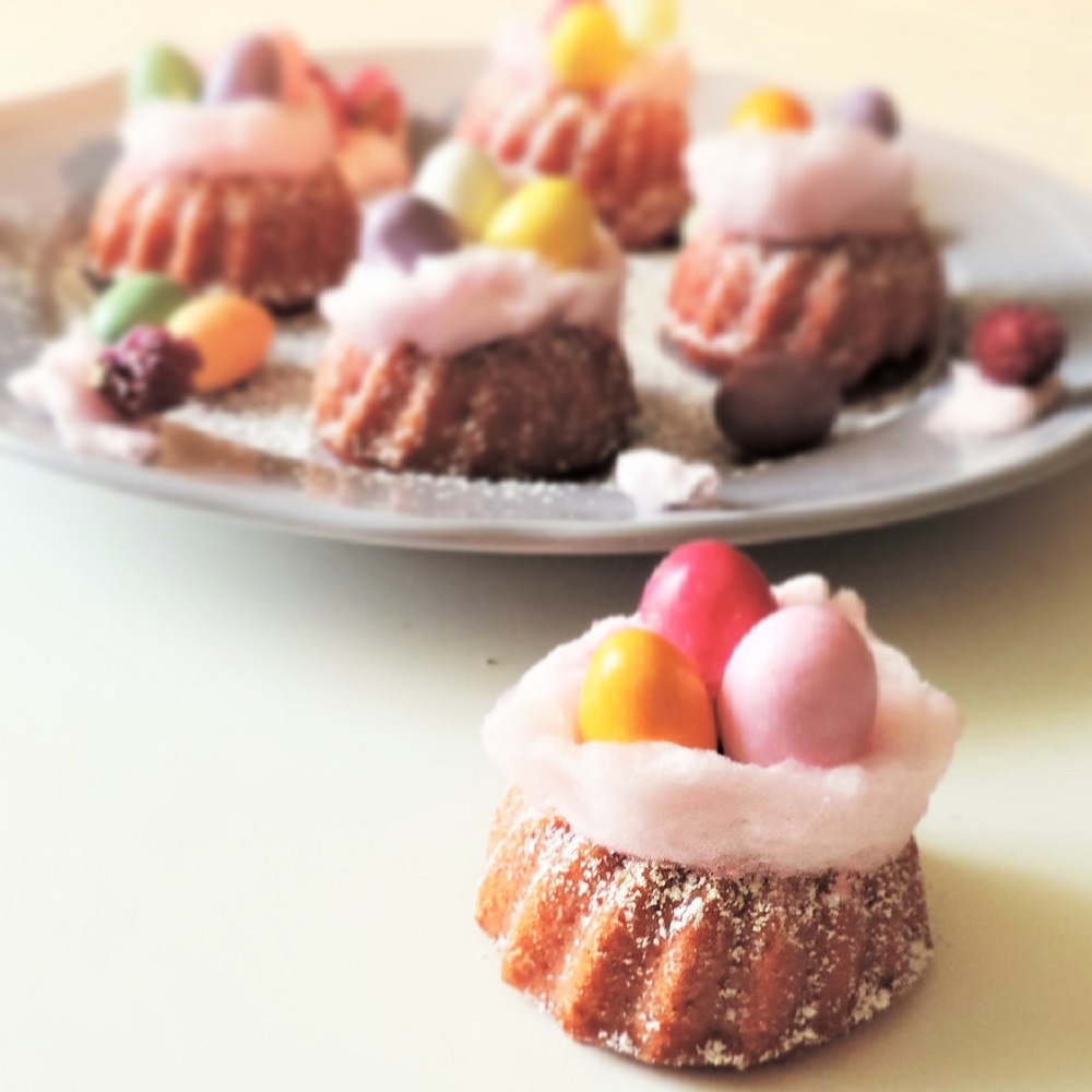 CIAMBELLINE DI PASQUA SOFFICISSIME CON ALBUMI E LIMONI