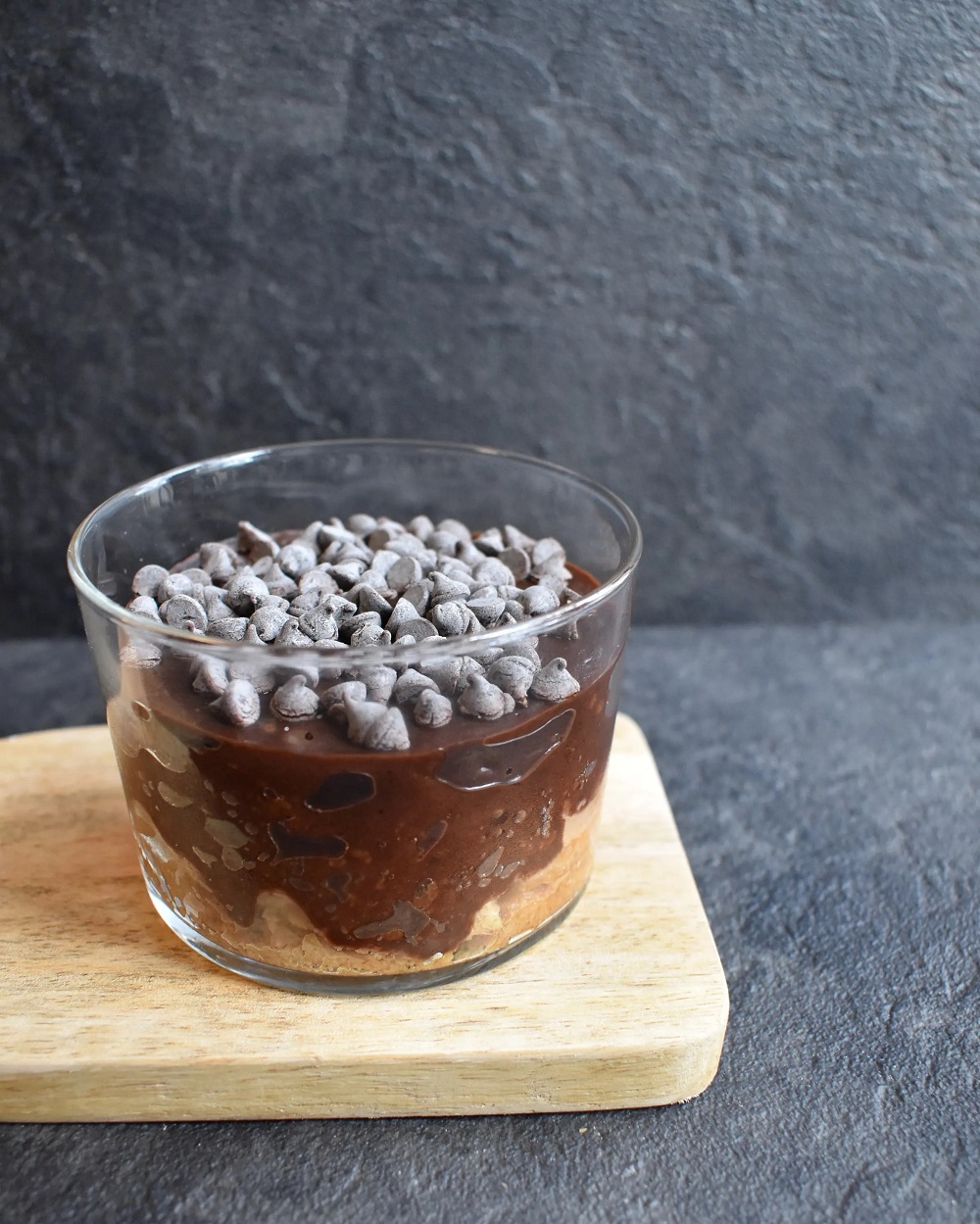 COPPA DI BUDINO DI CACHI AL CIOCCOLATO