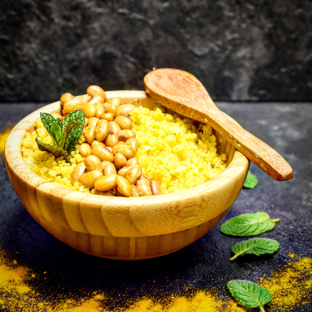 COUS COUS DI CAVOLFIORE SPEZIATO CON FAGIOLI DI SOIA PRIMA COLTA