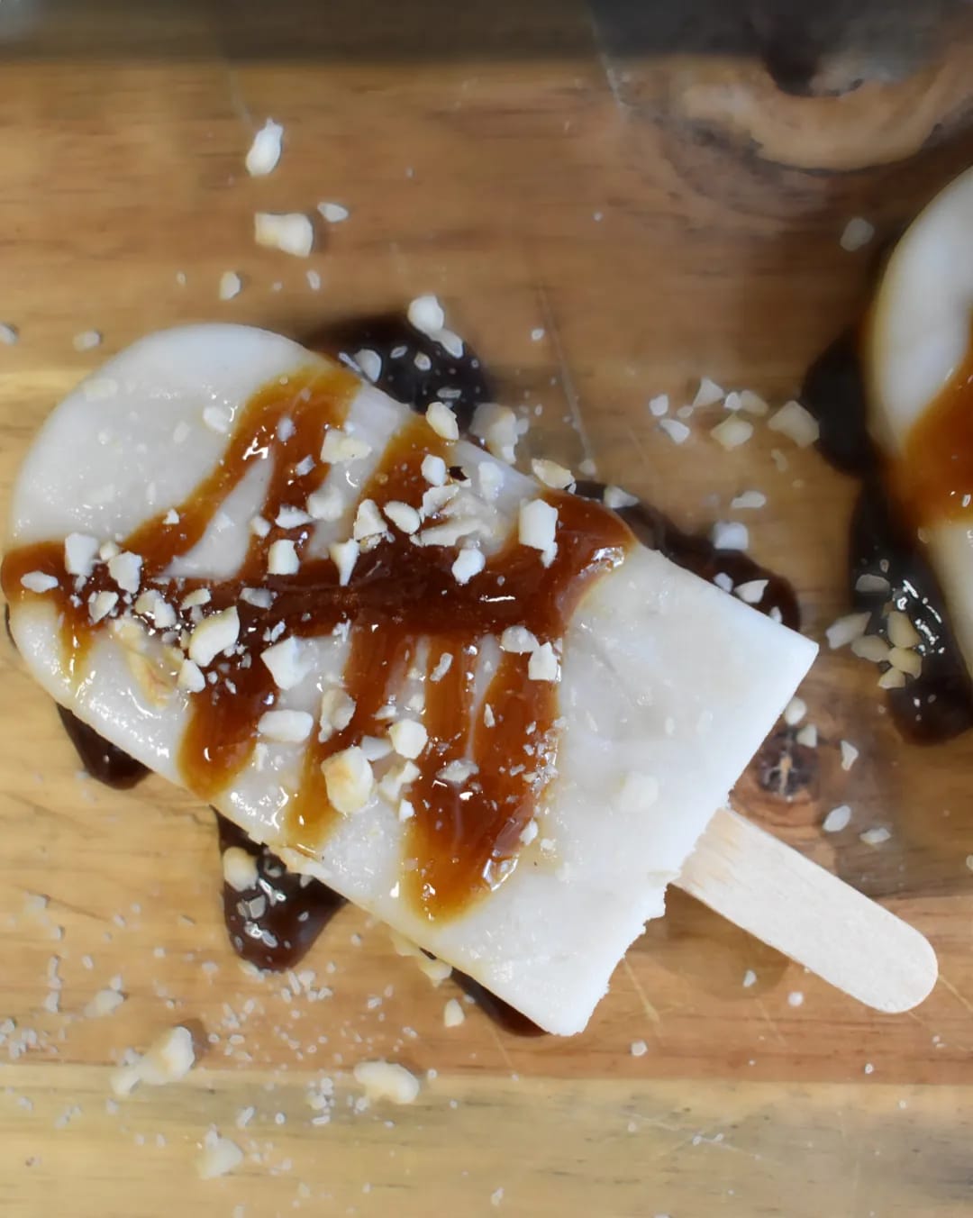GHIACCIOLO LATTE DI MANDORLE E CARAMELLO SALATO