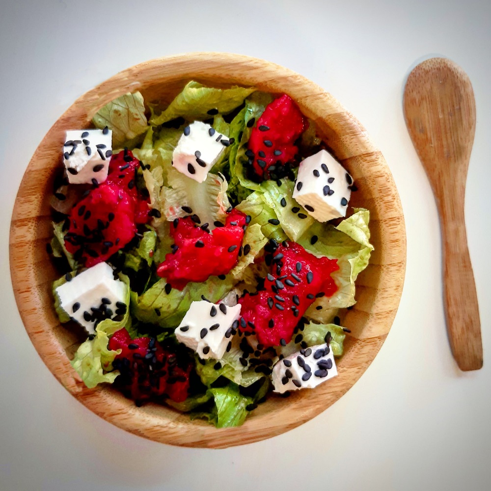 INSALATA CON FICHI D’INDIA E FORMAGGIO
