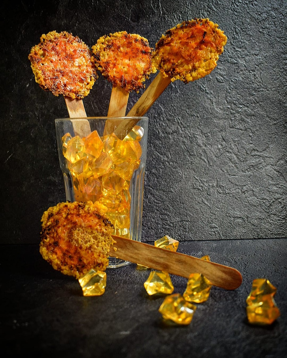 LOLLYPOPS DI CAROTE E PARMIGIANO – SOLO DUE INGREDIENTI – GLUTEN FREE