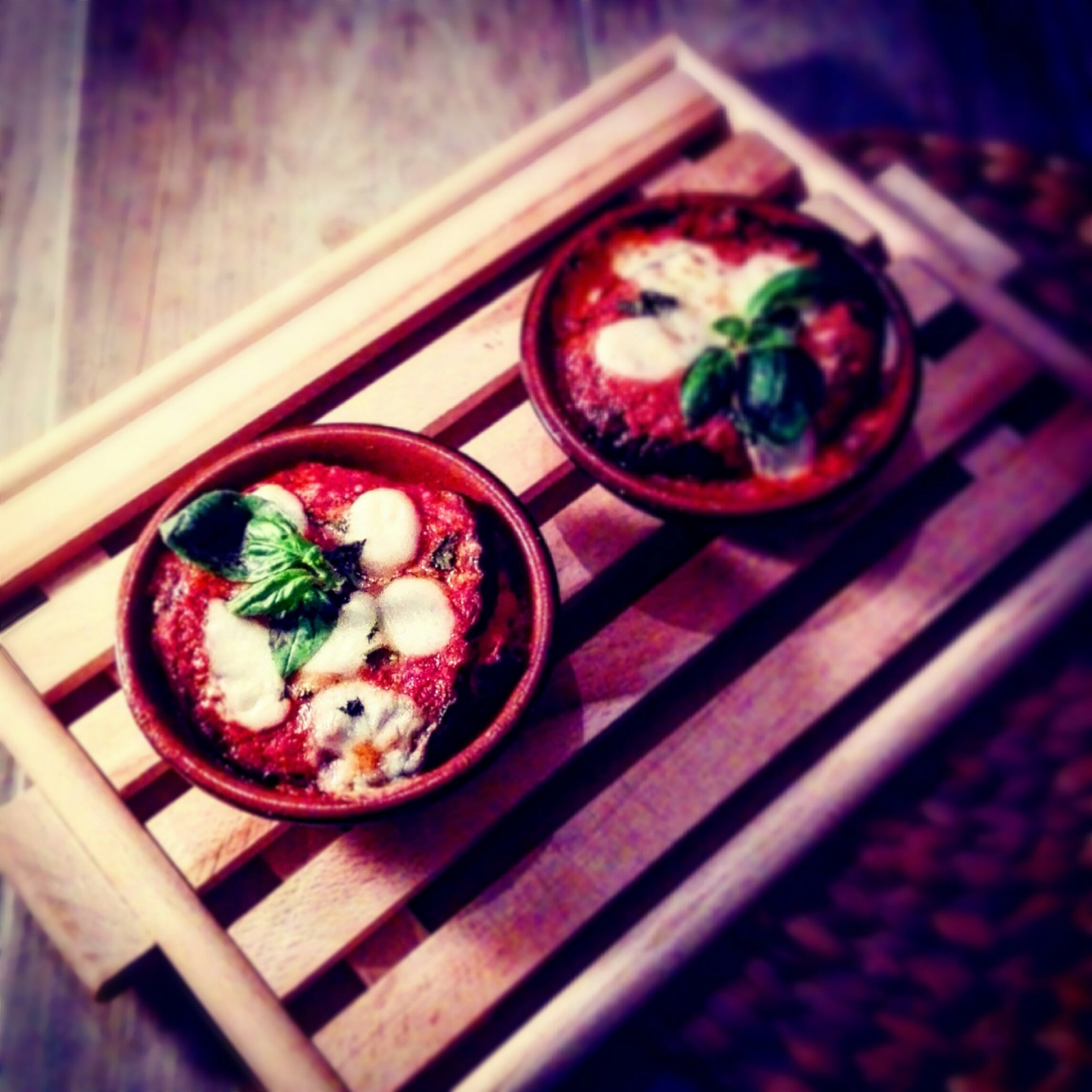 MELANZANE ALLA PARMIGIANA AL MICROONDE – RICETTA SUPER LIGHT E SUPER VELOCE