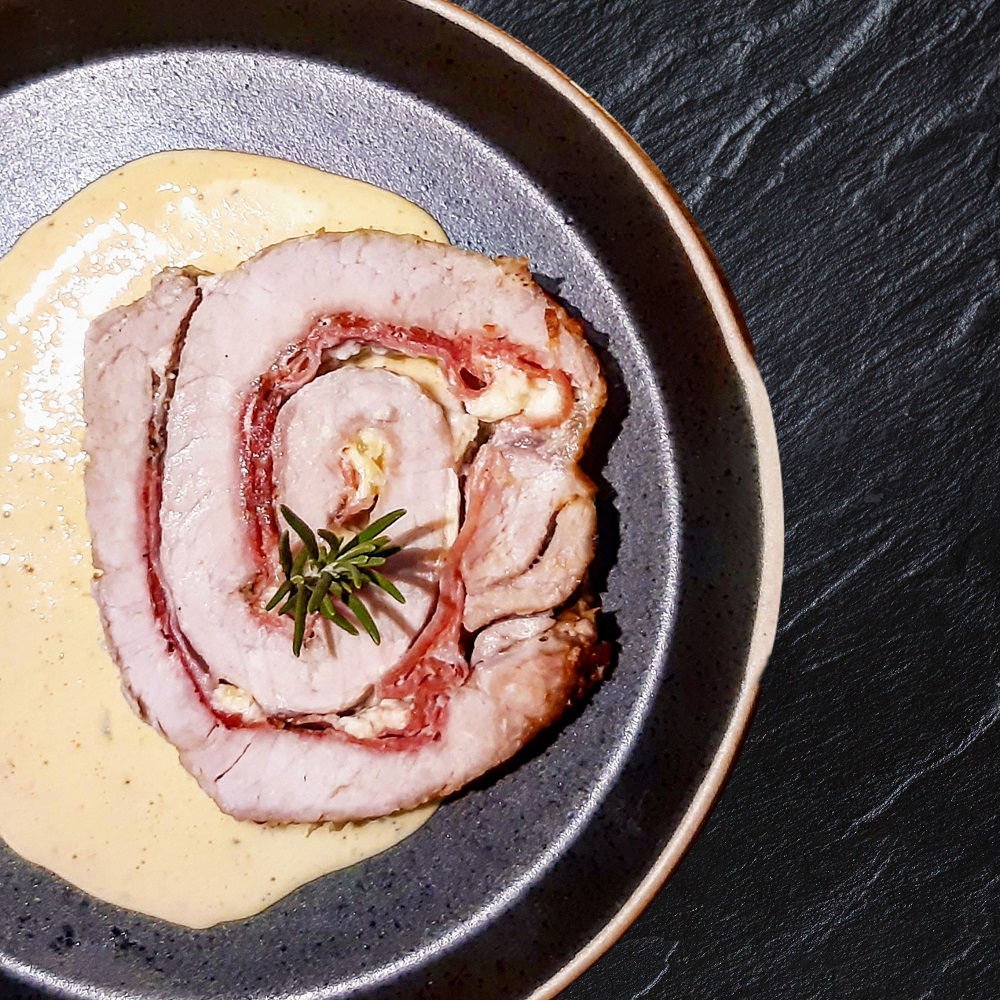ARISTA RIPIENA CON SPECK E BRIE