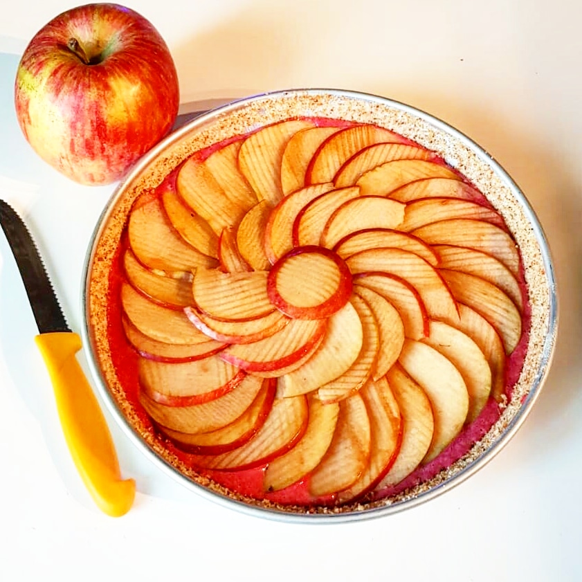 TORTA DI MELE AL PROFUMO DI ALCHERMES