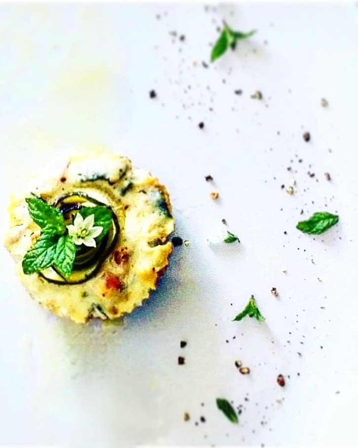 TORTINO RICOTTA ZUCCHINE E PROSCIUTTO COTTO AL PROFUMO DI MENTA