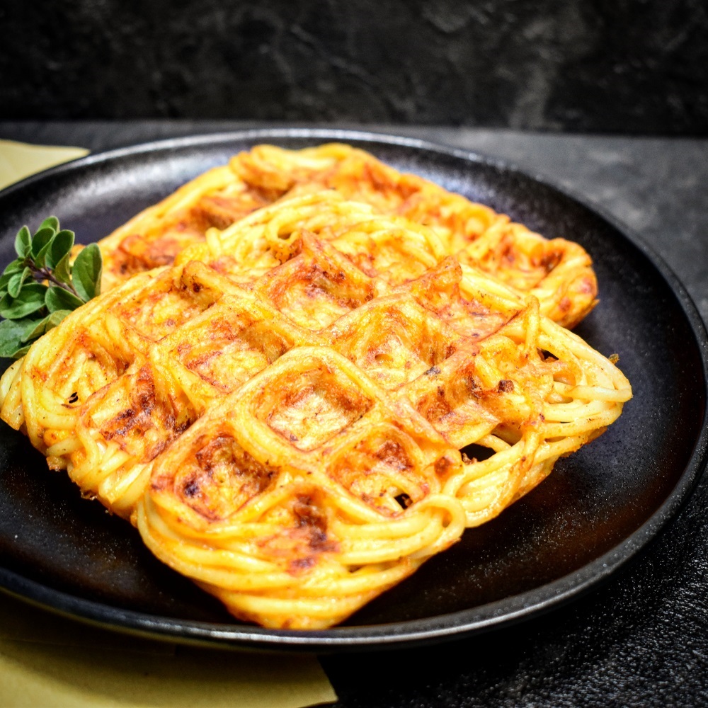 WAFFLES FRITTATA DI PASTA
